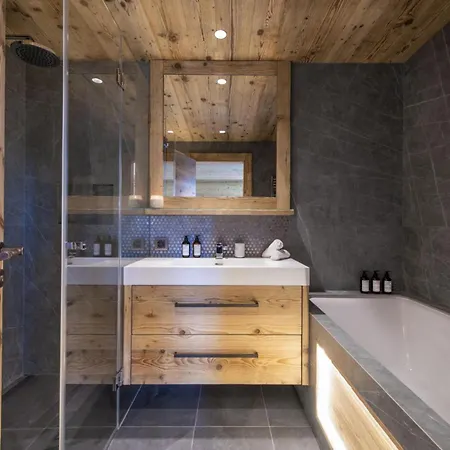 Chalet Laax: Where Adventure Meets Modern Lejlighed Laax